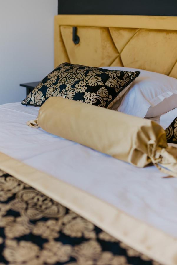טרוגיר Villa Bloomhill Escape מראה חיצוני תמונה