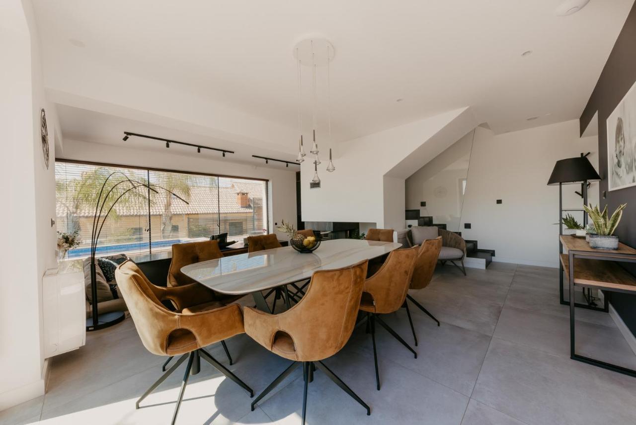 טרוגיר Villa Bloomhill Escape מראה חיצוני תמונה